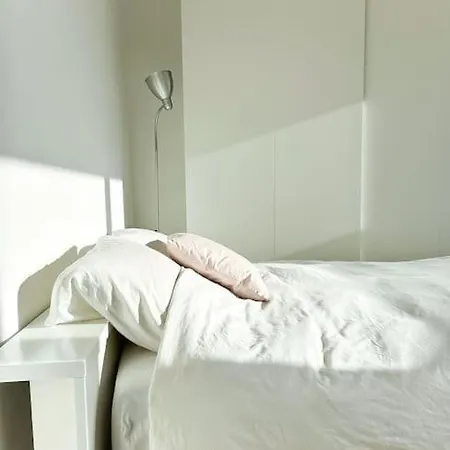 Apartamento Charming 3-bedroom House With Big City Garden, Ideal For Expats Or Families Amberes